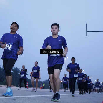 Runner Photo 7339481