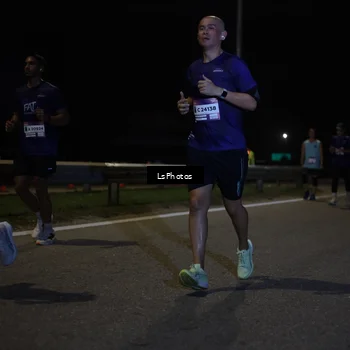 Runner Photo 7339497