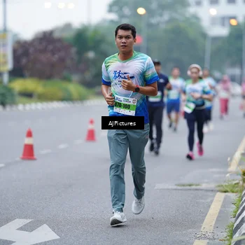 Runner Photo 7339501