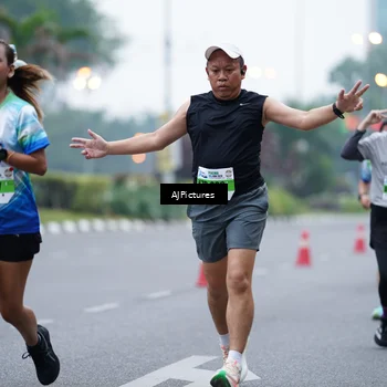 Runner Photo 7339506