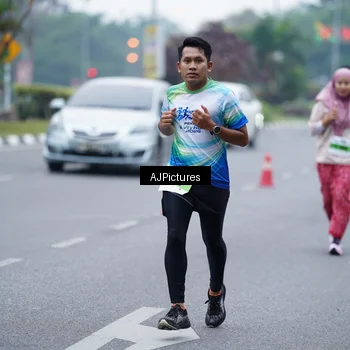 Runner Photo 7339538
