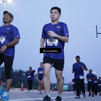 Runner Photo 7339576