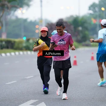 Runner Photo 7339586