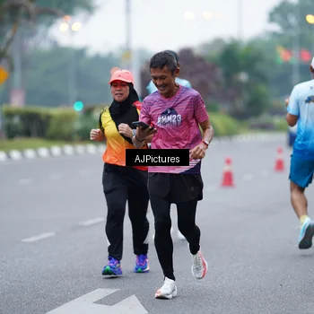 Runner Photo 7339591