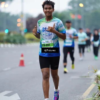 Runner Photo 7339602