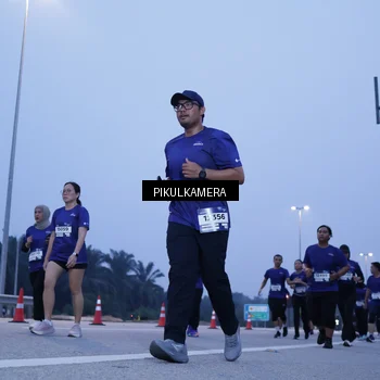 Runner Photo 7339620