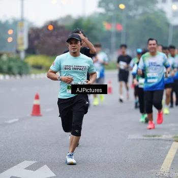 Runner Photo 7339628
