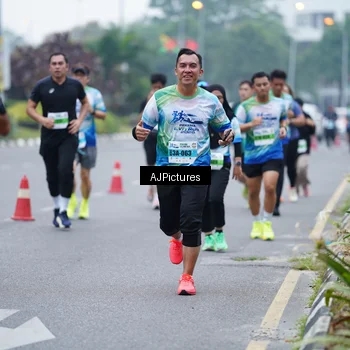 Runner Photo 7339640