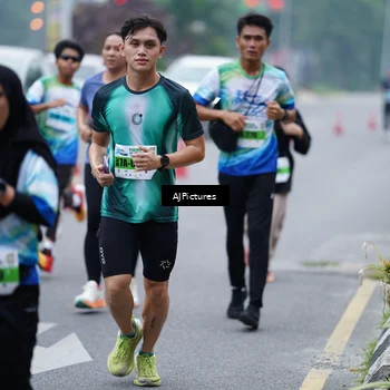 Runner Photo 7339641