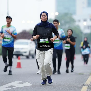 Runner Photo 7339652
