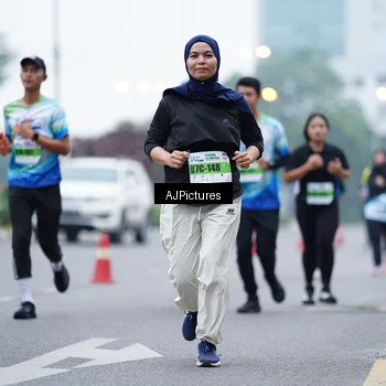 Runner Photo 7339676