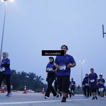 Runner Photo 7339679