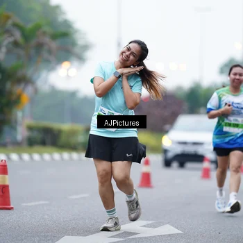 Runner Photo 7339681