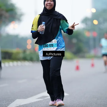 Runner Photo 7339684