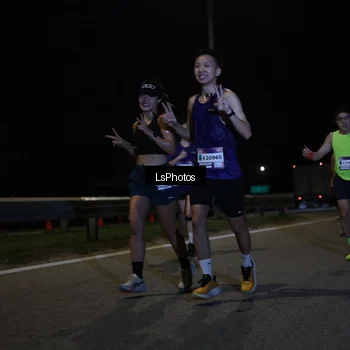 Runner Photo 7339691