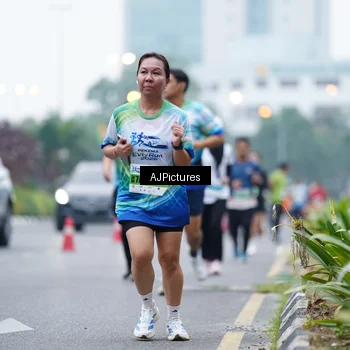 Runner Photo 7339696