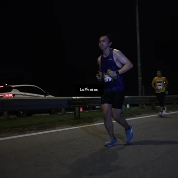 Runner Photo 7339699