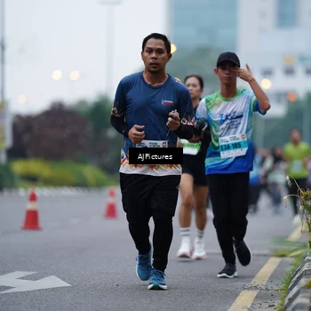 Runner Photo 7339705