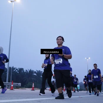 Runner Photo 7339757