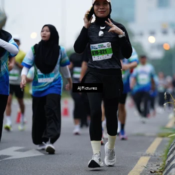 Runner Photo 7339766