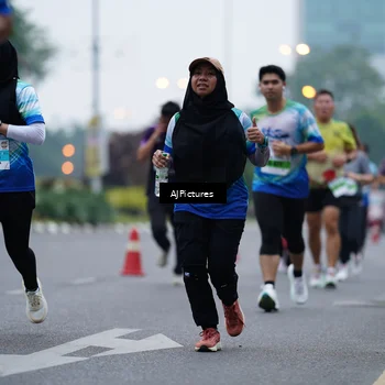 Runner Photo 7339768