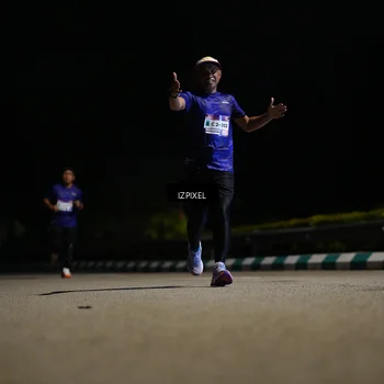 Runner Photo 7339770