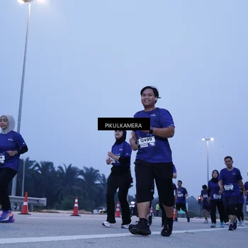 Runner Photo 7339771