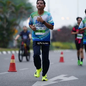 Runner Photo 7339777