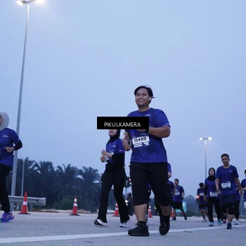 Runner Photo 7339781