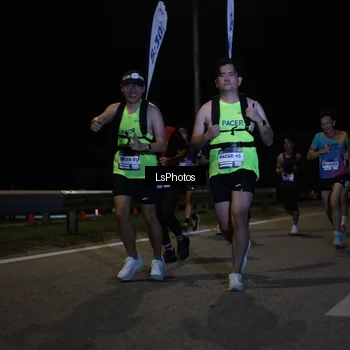 Runner Photo 7339798
