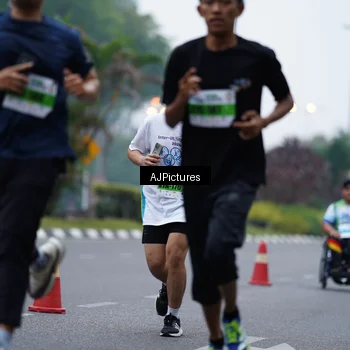 Runner Photo 7339807