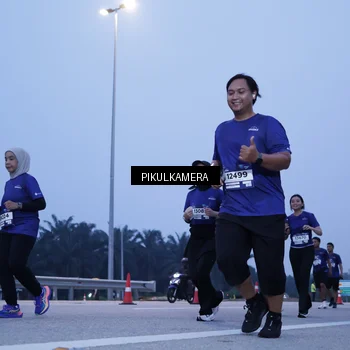 Runner Photo 7339810