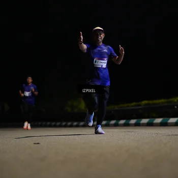 Runner Photo 7339840