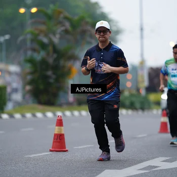Runner Photo 7339861
