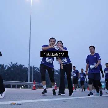Runner Photo 7339871