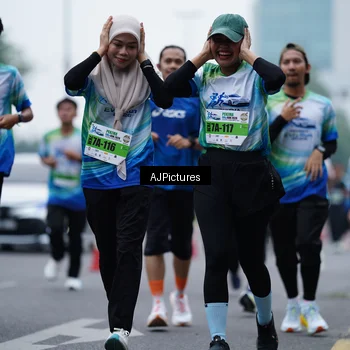 Runner Photo 7339879