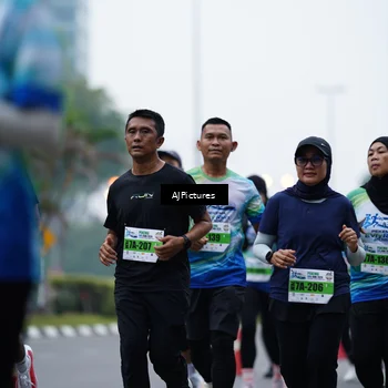 Runner Photo 7339915