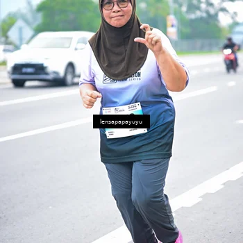 Runner Photo 7339924