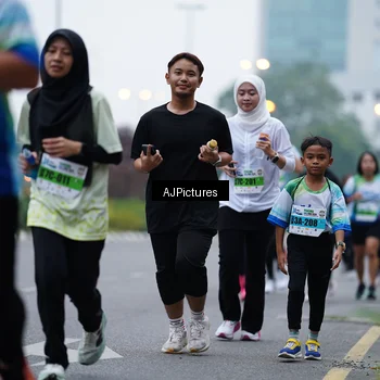 Runner Photo 7339940