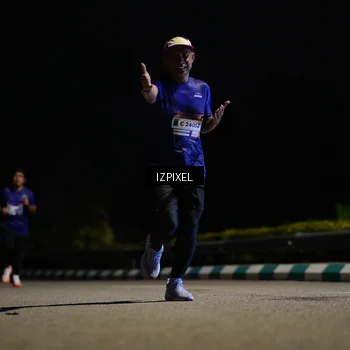 Runner Photo 7340009