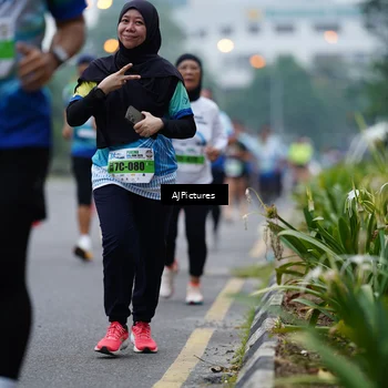 Runner Photo 7340016