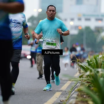 Runner Photo 7340056