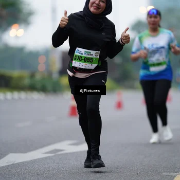 Runner Photo 7340075