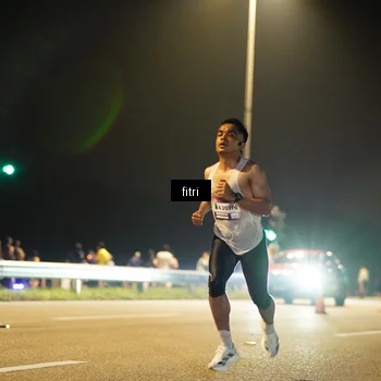 Runner Photo 7340085