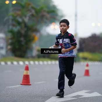 Runner Photo 7340101