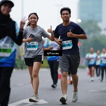 Runner Photo 7340122