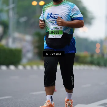 Runner Photo 7340132