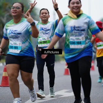 Runner Photo 7340146
