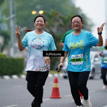 Runner Photo 7340165
