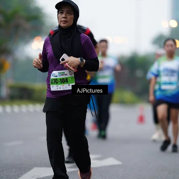 Runner Photo 7340176